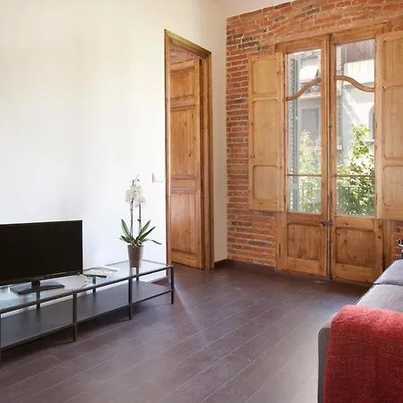 Apartment Family Near Sagrada Familia Barcelona